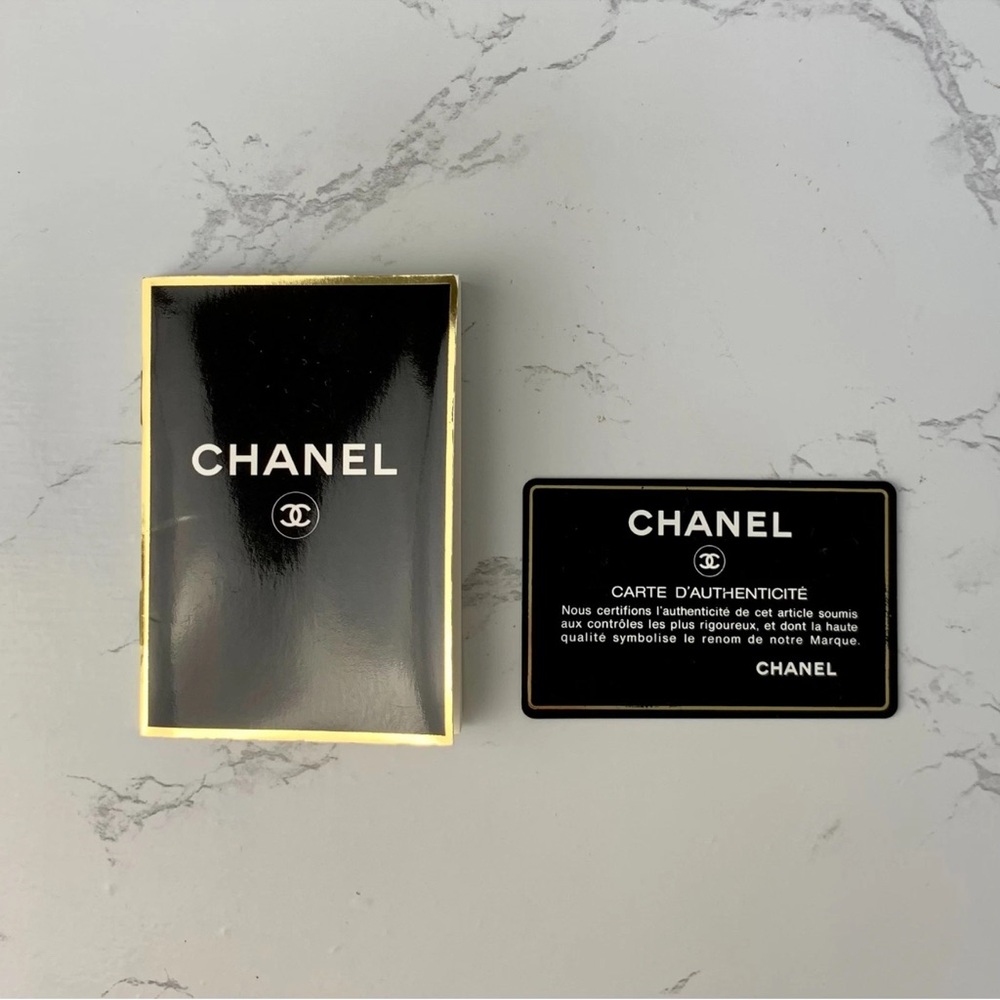 CHANEL CC Logo Enamel Patent Leather Chain Tote bag Black Gold【Condition:S】Good - Picture 4 of 17